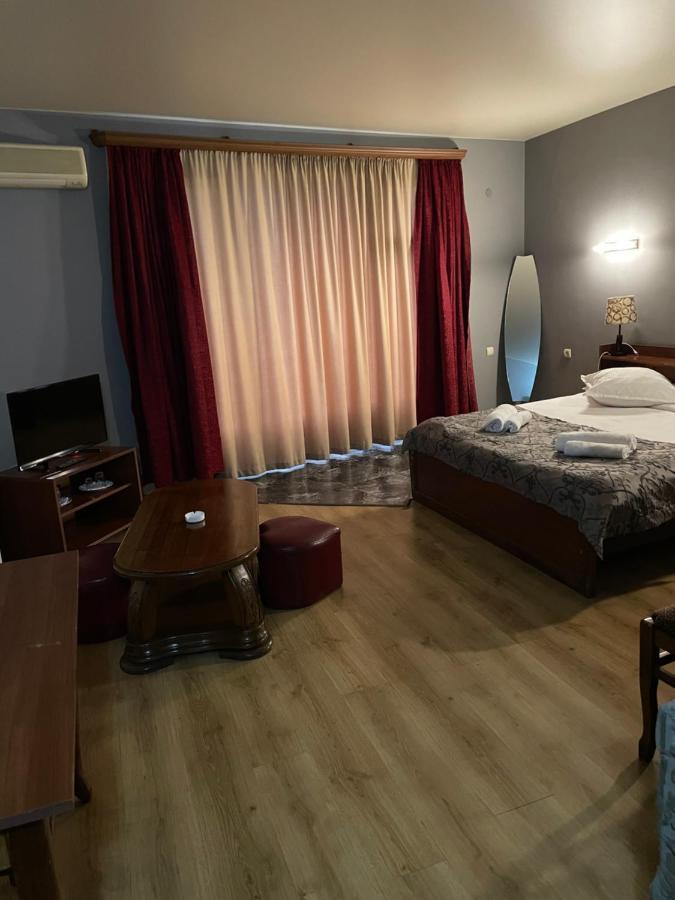 Hotel Era Tbilisi Bagian luar foto